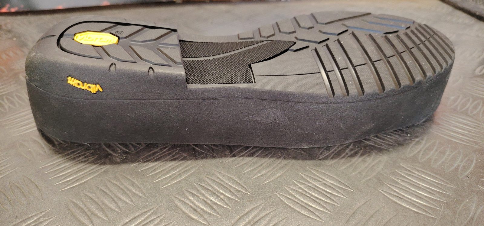 Suola Vibram Speed Repair, vista di lato